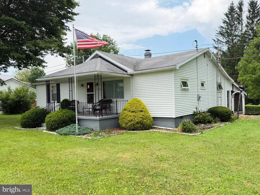 21 Kuhn Mine Rd, Mount Storm, WV 26739 - #2