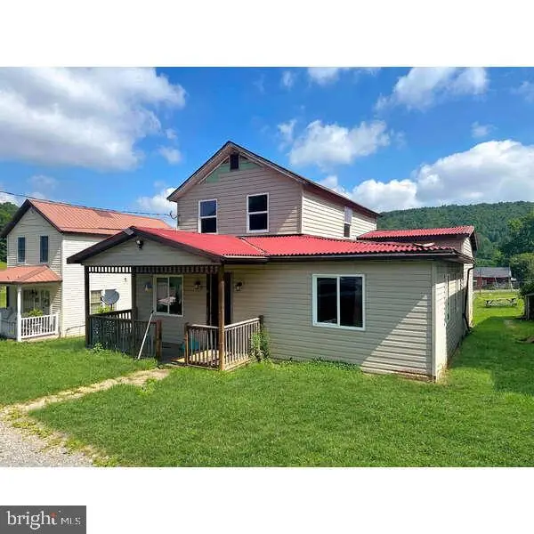 15 Ash St, Bayard, WV 26707 - #1