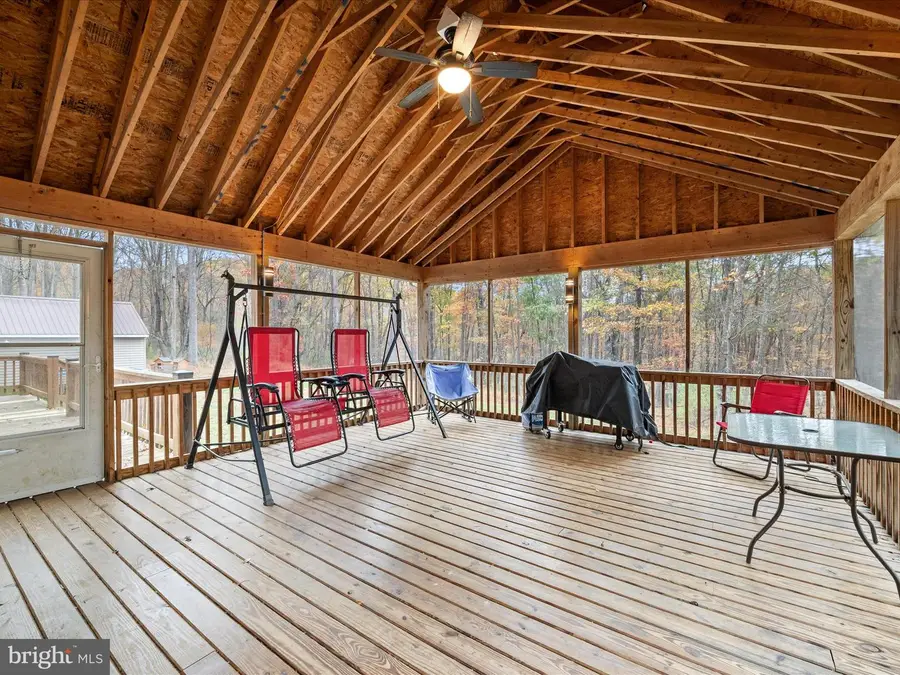 556 Highview Rd, Lost City, WV 26810 - Image #3