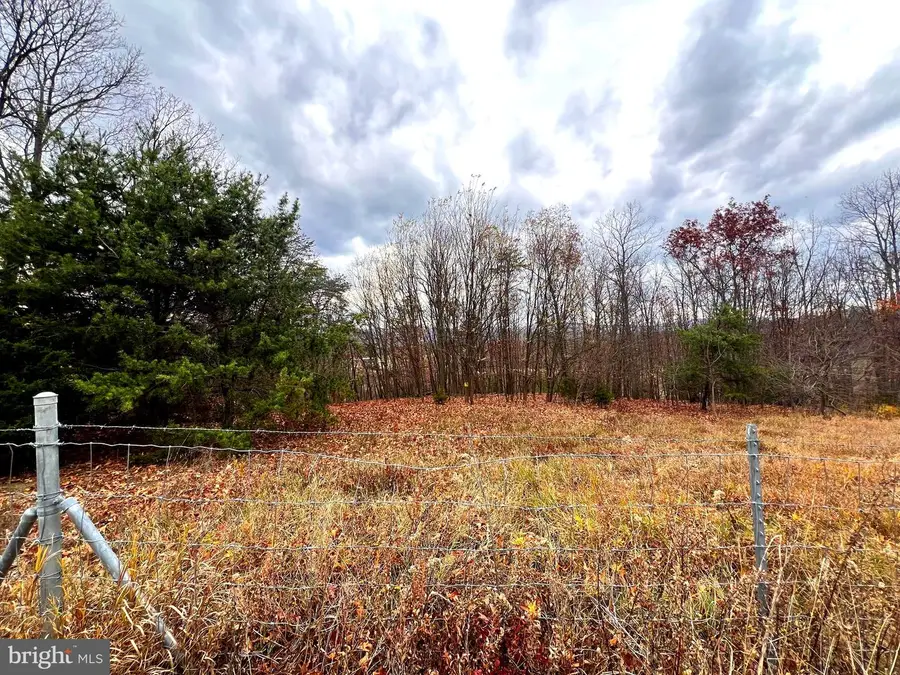 158 Eastern Dr, Moorefield, WV 26836 - Image #2