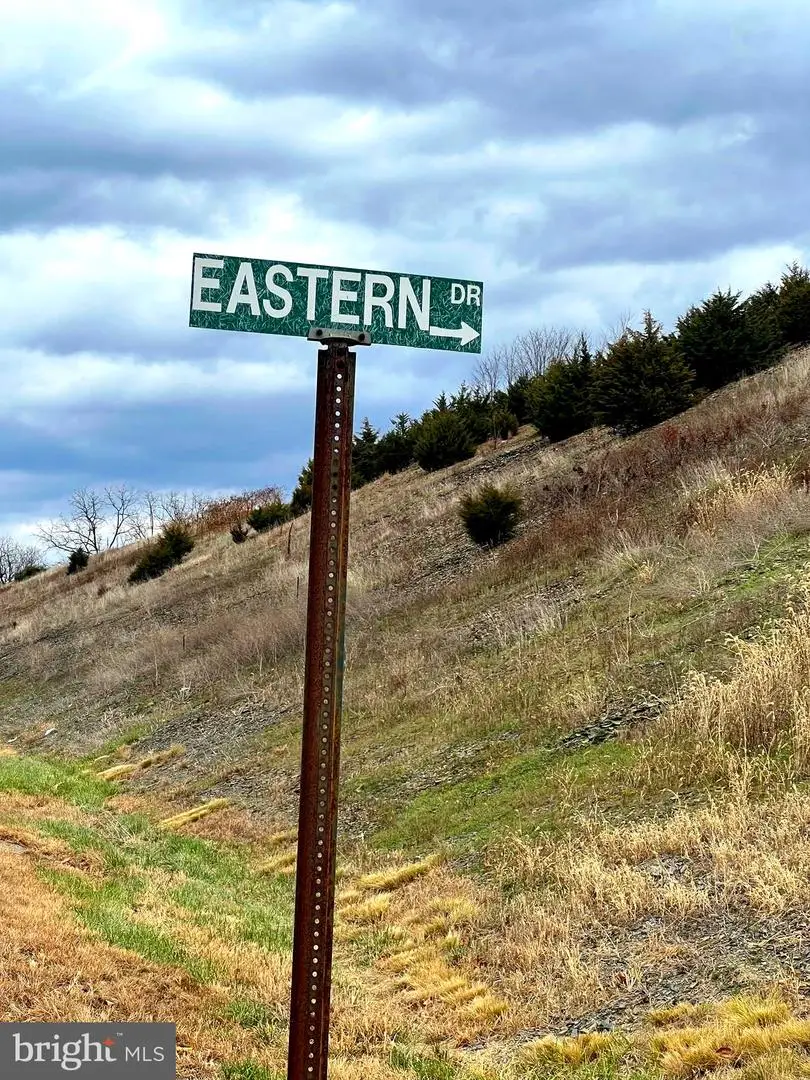 158 Eastern Dr, Moorefield, WV 26836 - Image #3