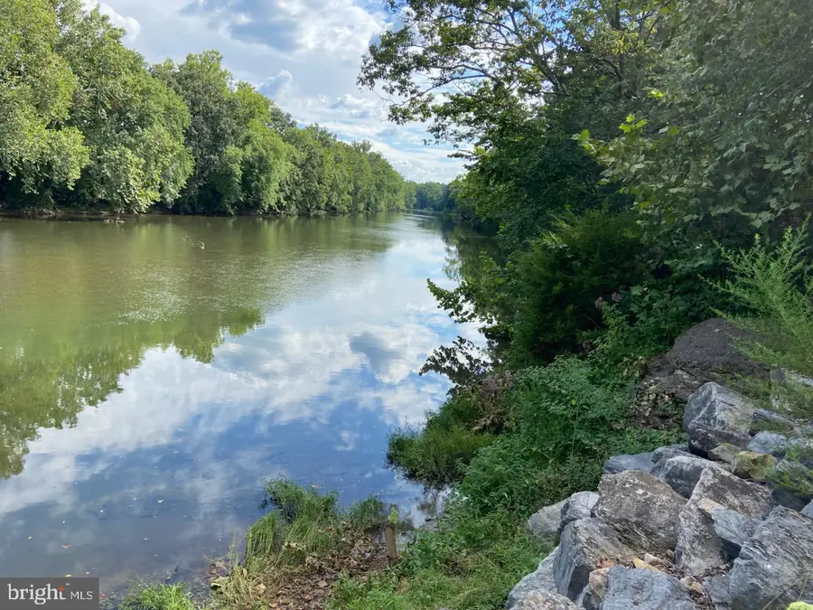 271 Ogden Farm Rd, Moorefield, WV 26836 - #2