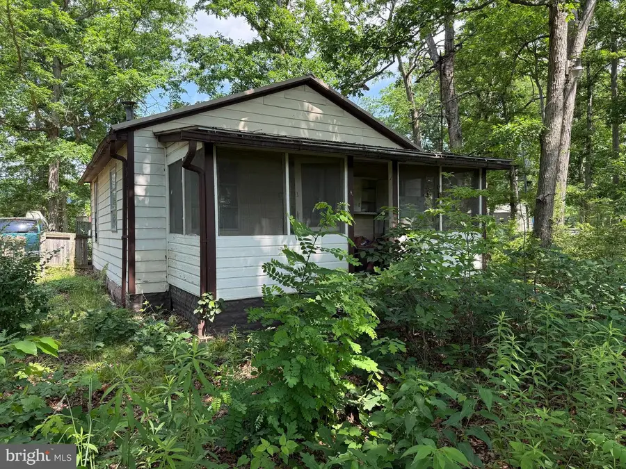 151 Cecil Meneffee Dr, Moorefield, WV 26836 - #3