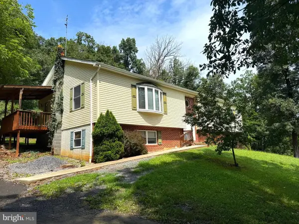 64 Orchard Ln, MOOREFIELD, WV 26836