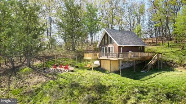 1721 Highland Springs Rd, OLD FIELDS, WV 26845