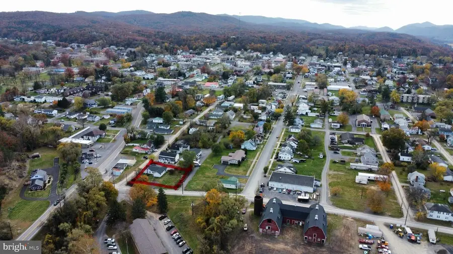 489 N Marsham St, Romney, WV 26757 - Image #3