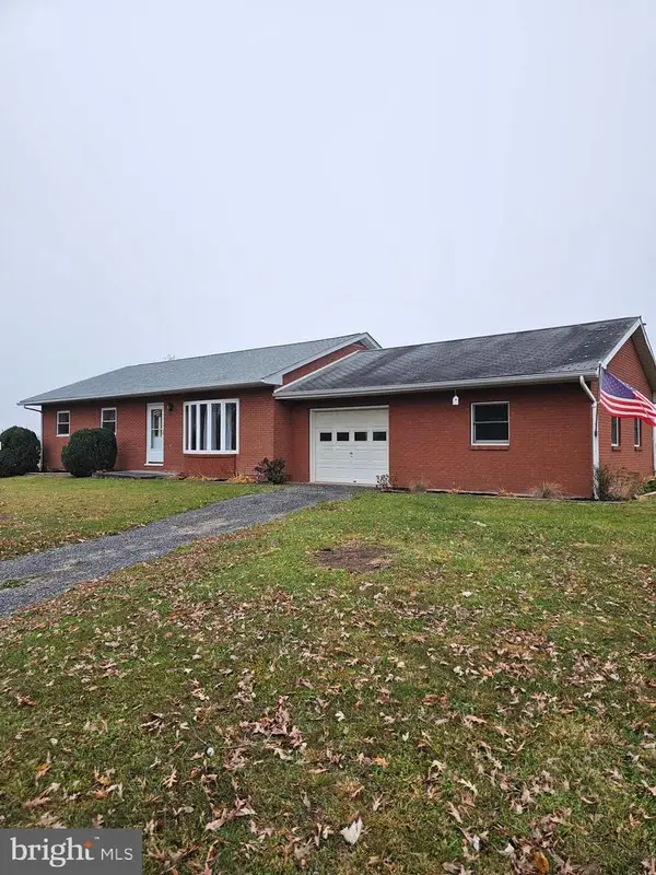 15462 Jersey Mountain Rd, LEVELS, WV 25431