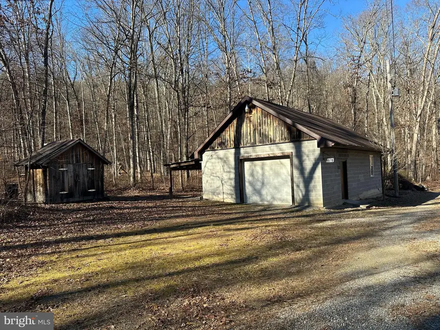 1070 Crystal Hollow Road, Green Spring, WV 26722 - Image #2