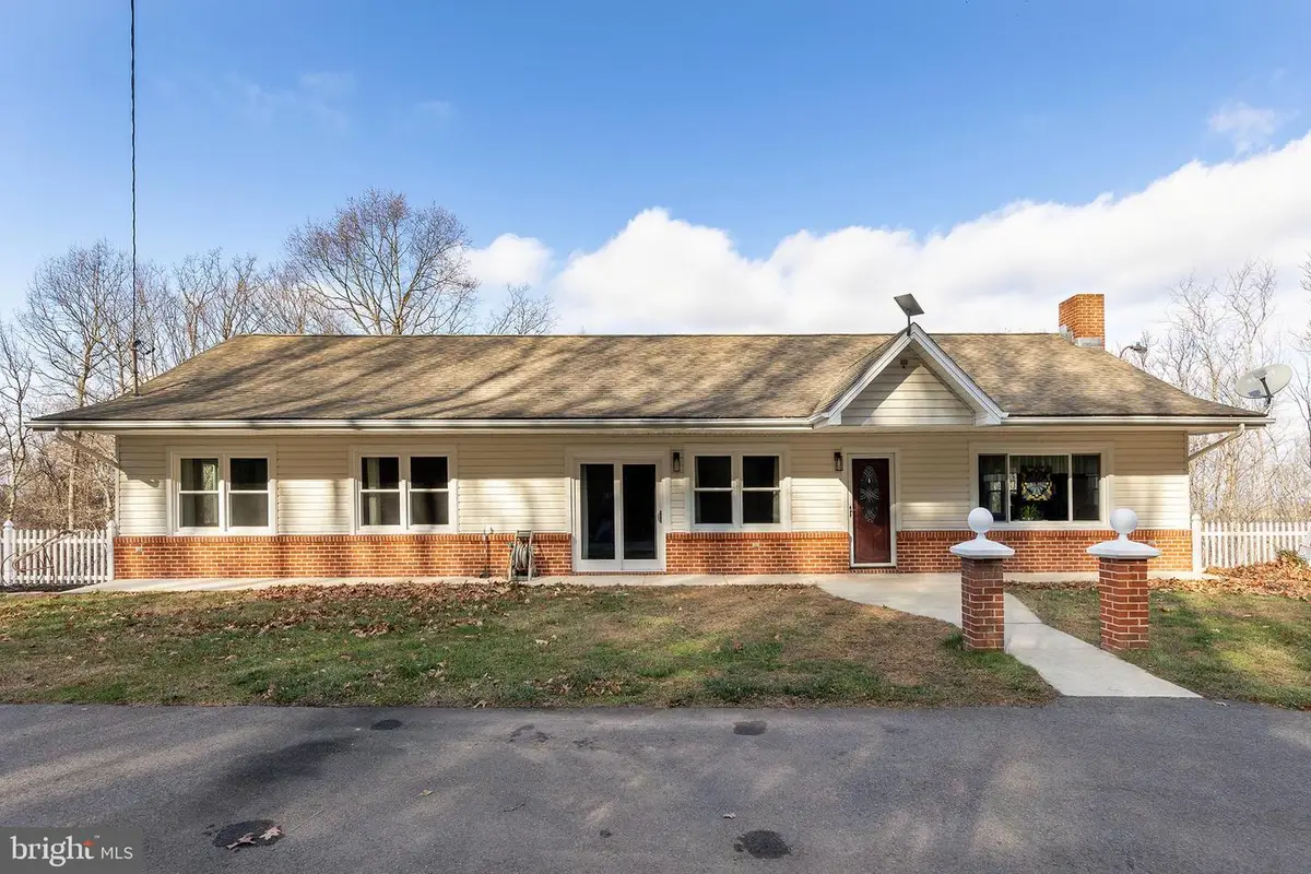 285 Dans Way, Romney, WV 26757 - Image #1