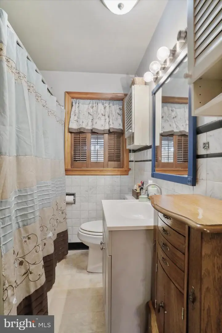 255 W Marathon Pl, Romney, WV 26757 - Image #3