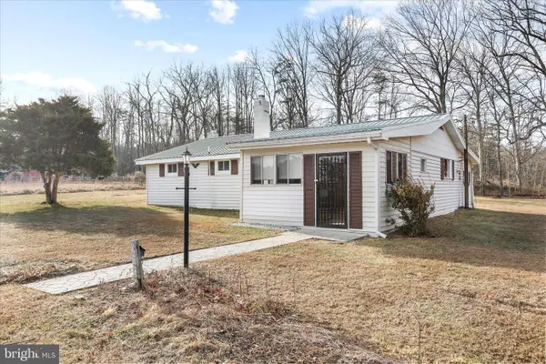 146 Miracle Dr, SPRINGFIELD, WV 26763