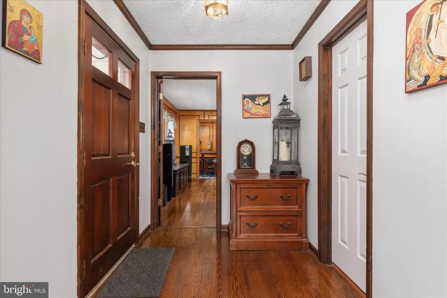 515 Old Fire Tower Rd, Capon Bridge, WV 26711 - #2