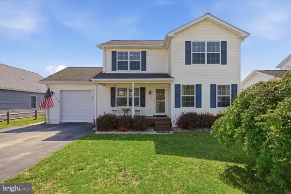 40 Village Dr, CAPON BRIDGE, WV 26711