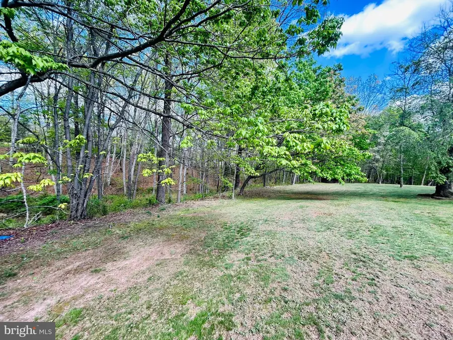 153 Far Meadows Rd, Delray, WV 26714 - #2