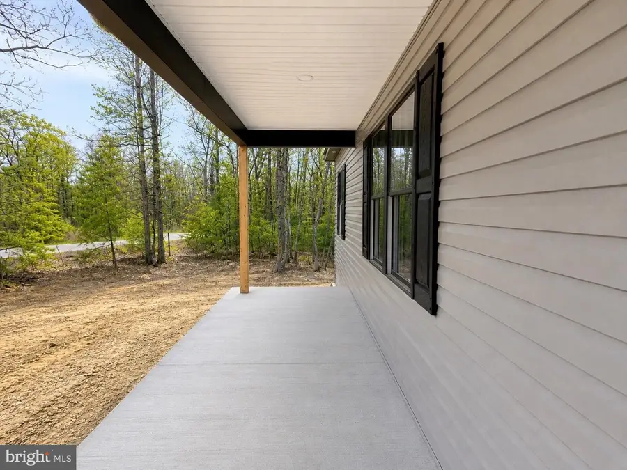 335 Jennifer Lane, Shanks, WV 26761 - #2