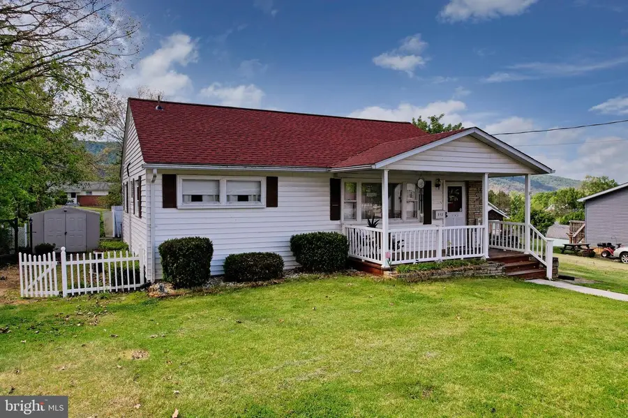 513 2nd St, Romney, WV 26757 - #2