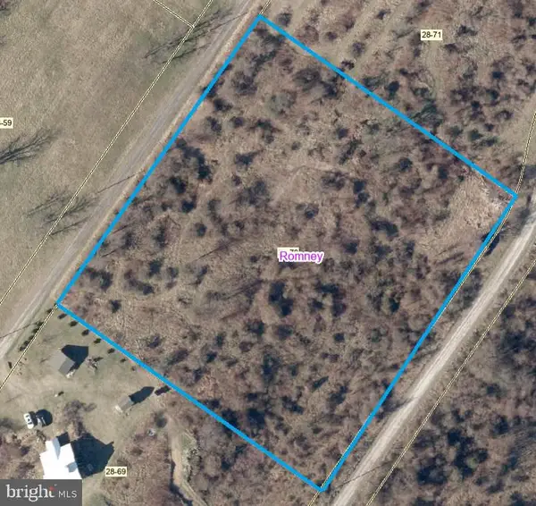 2733 High Apple Mountain Rd, ROMNEY, WV 26757