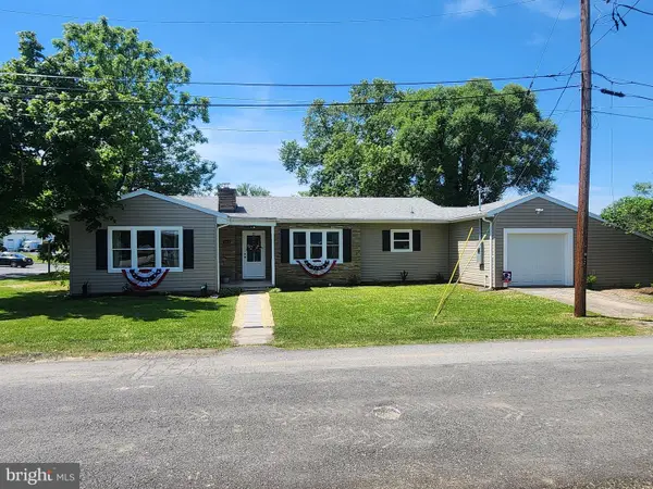 412 Everett Pl, ROMNEY, WV 26757