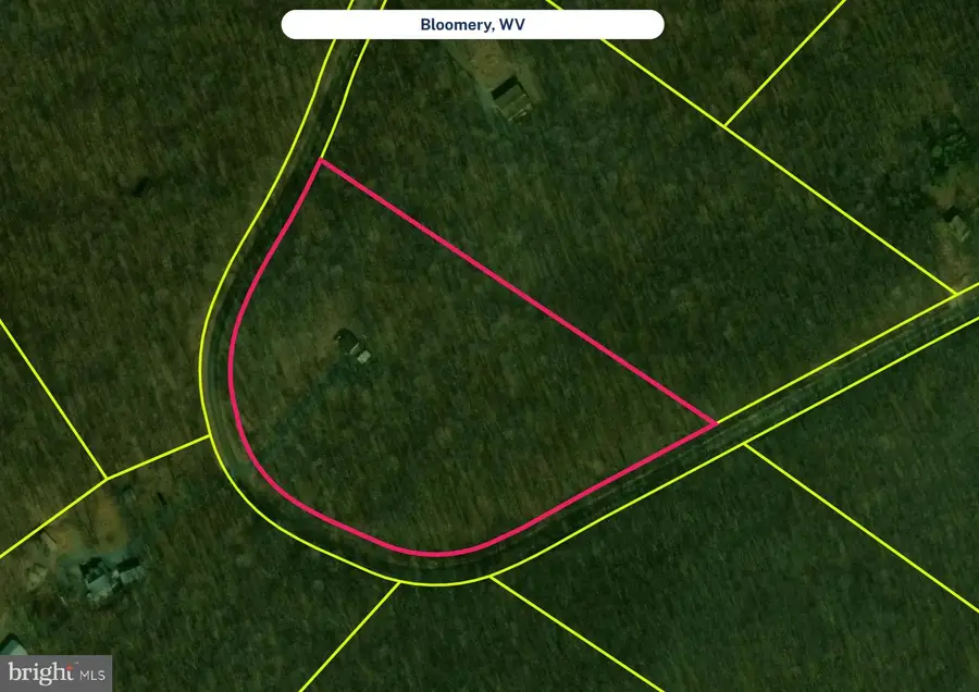 586 Cardinal View Rd, Paw Paw, WV 25434 - #2