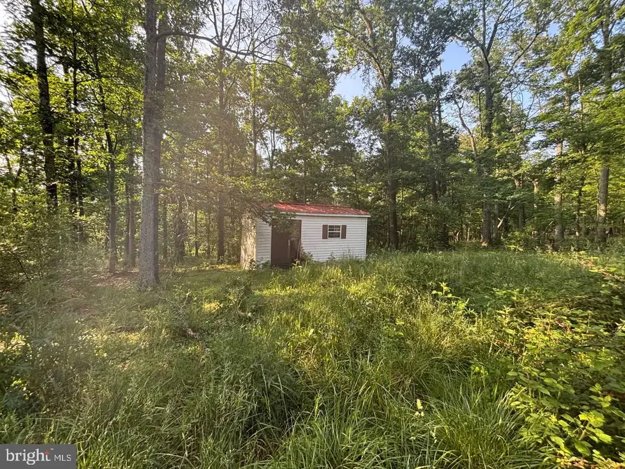 2 Kenwis Dr, Paw Paw, WV 25434 - #3
