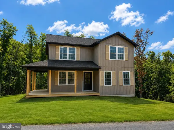 123 West Parker Drive, AUGUSTA, WV 26704