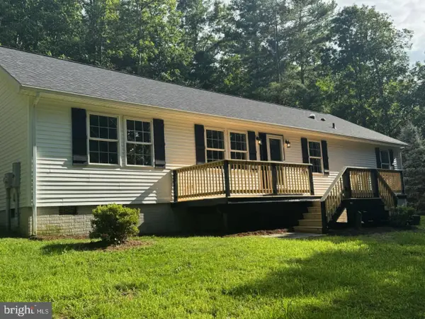 99 Riggs Hollow Rd, CAPON BRIDGE, WV 26711