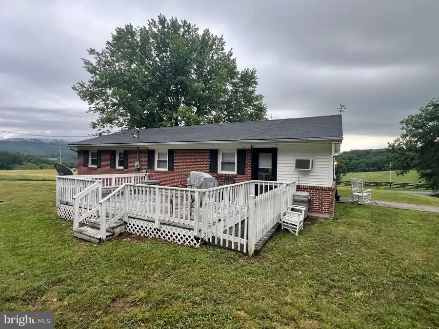 381 N Texas Rd, Augusta, WV 26704 - #3