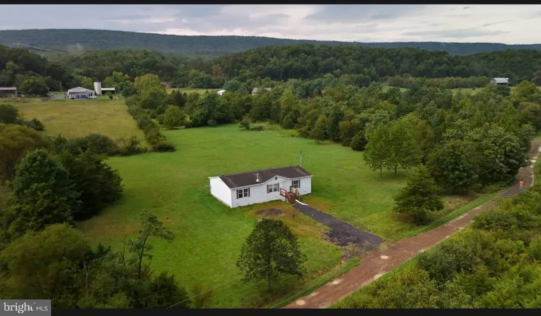 305 N River Run Blvd, Delray, WV 26714 - #1