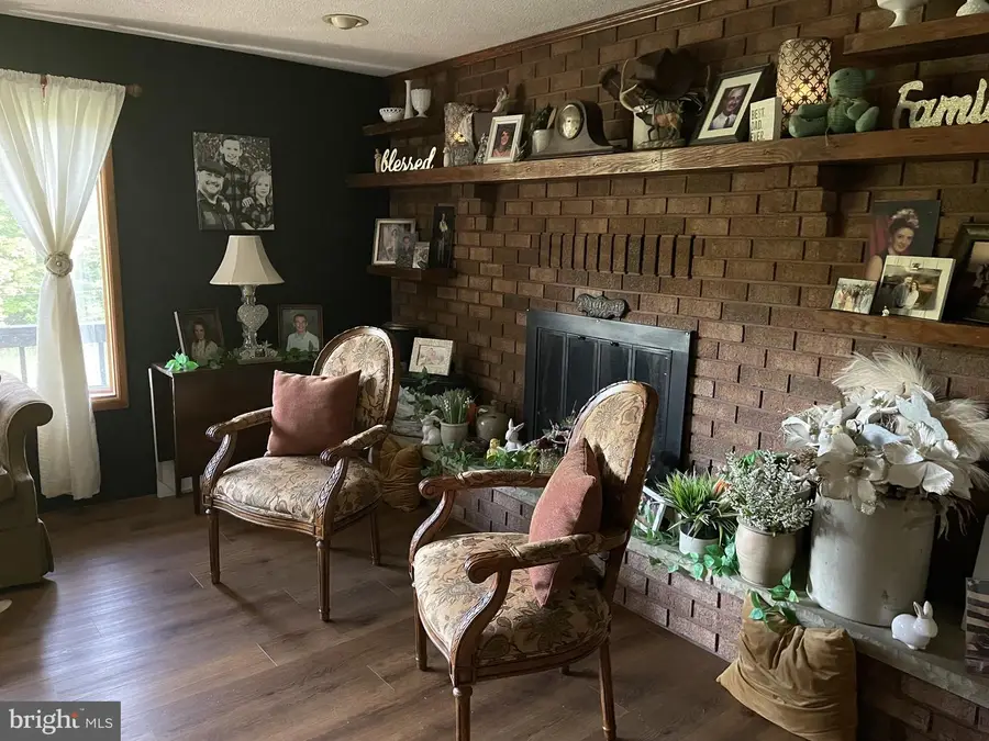 238 Landis Ln, Green Spring, WV 26722 - #2