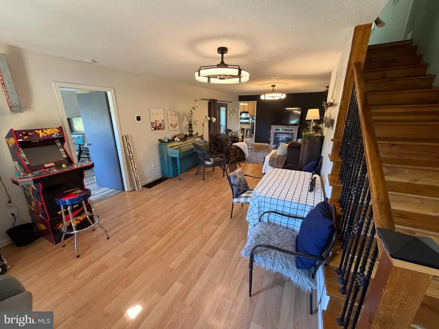 20 Hawley Ln, Springfield, WV 26763 - #3