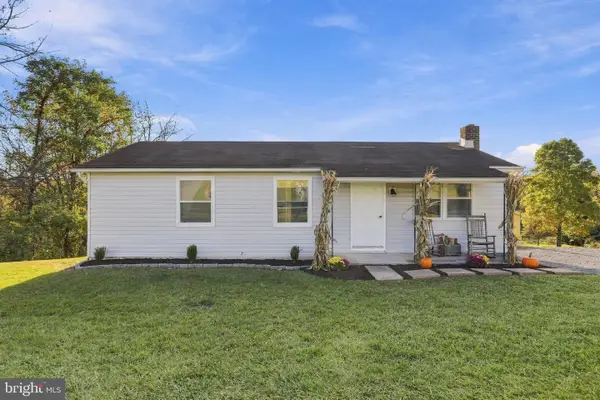 200 E Ridge Loop Rd, ROMNEY, WV 26757