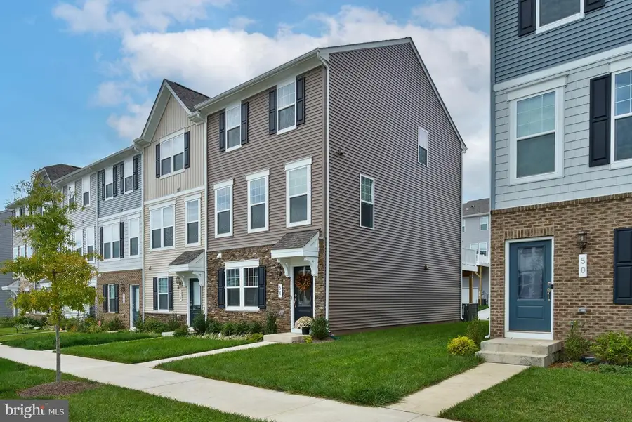 54 Coolidge Ave, Ranson, WV 25438 - Image #2