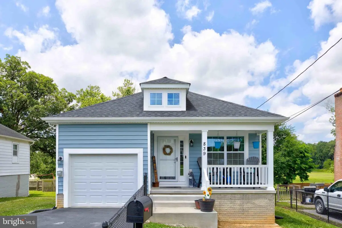 839 Jefferson Ave, Charles Town, WV 25414 - Image #1