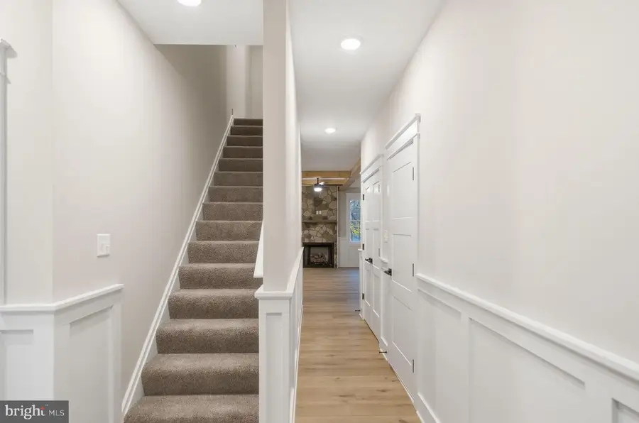 1023 Putnam St, Harpers Ferry, WV 25425 - Image #2