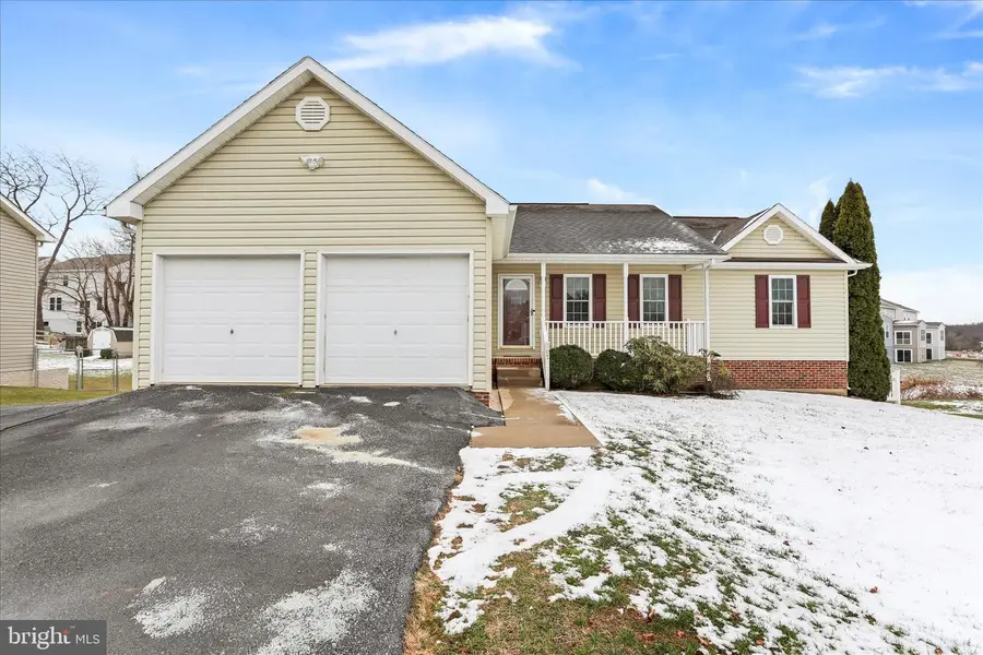 107 Briar Run Dr, Ranson, WV 25438 - Image #2