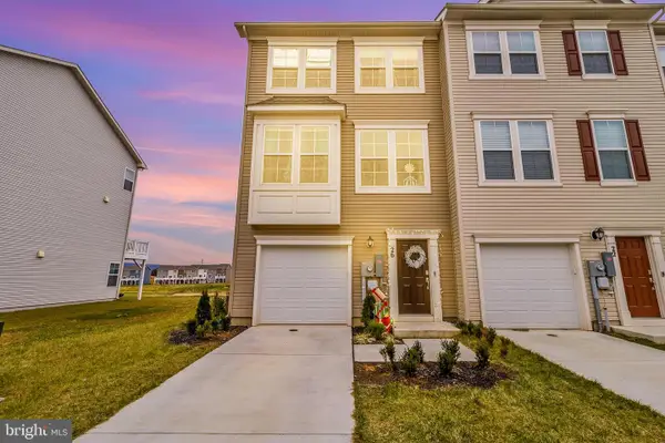 26 Stembogan Ct, CHARLES TOWN, WV 25414