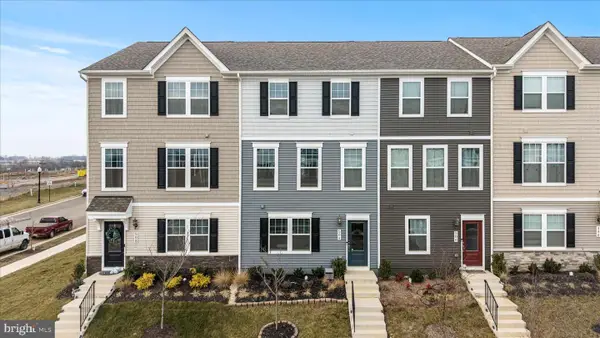 504 National St, RANSON, WV 25438