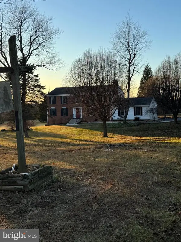 441 Pembroke Way, CHARLES TOWN, WV 25414