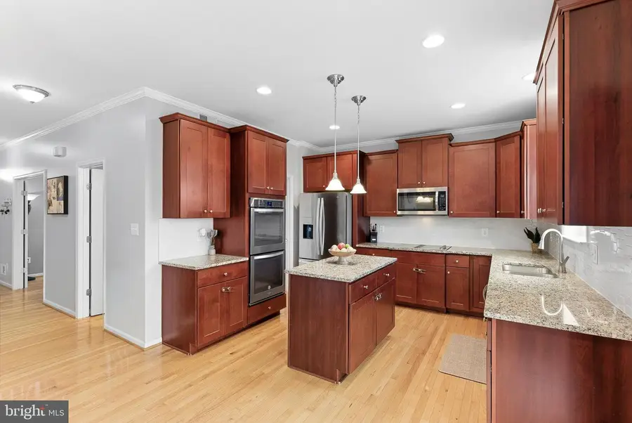 290 Lookout Mountain Ct, Harpers Ferry, WV 25425 - Image #3