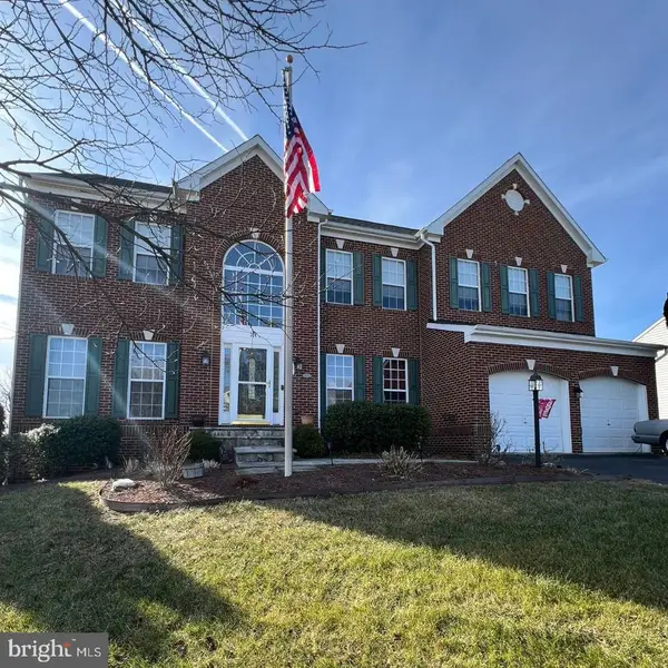 374 Rustling Leaf Pl, KEARNEYSVILLE, WV 25430