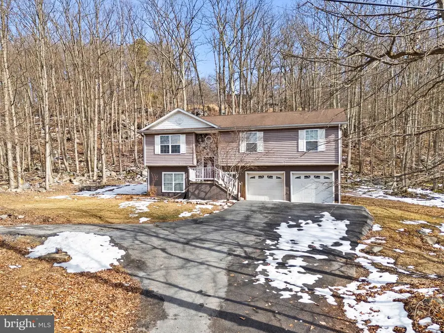 1194 Valley View Rd, Harpers Ferry, WV 25425 - #2