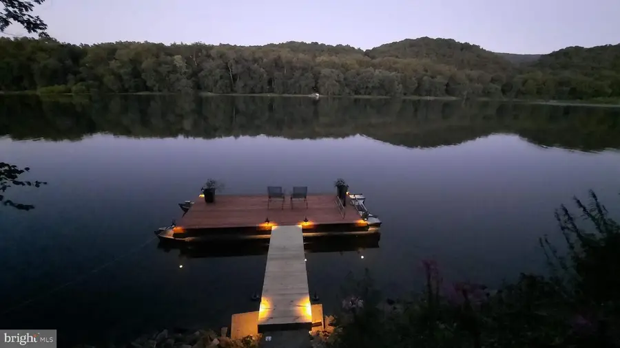 61 Natalie Ln, Harpers Ferry, WV 25425 - #2