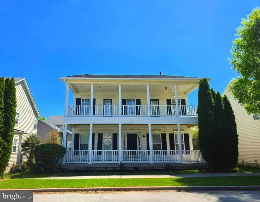 203 Bullskin St, Charles Town, WV 25414 - #2