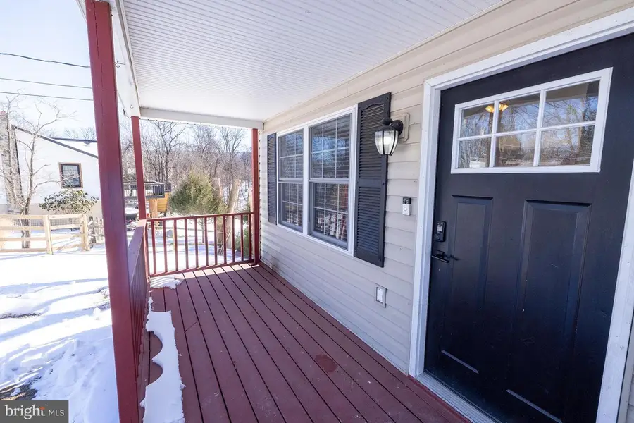 378 Cedar Creek Dr, Harpers Ferry, WV 25425 - #2