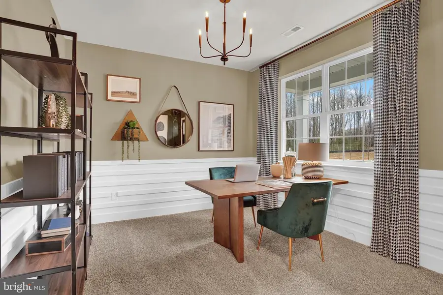 246 Eclipse St, Charles Town, WV 25414 - #2