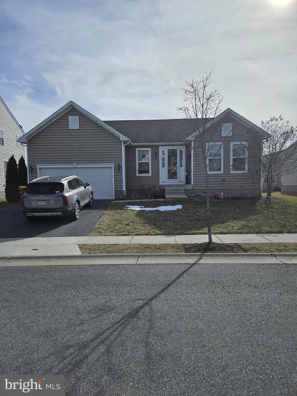 128 Sparkling Brook Rd, RANSON, WV 25438