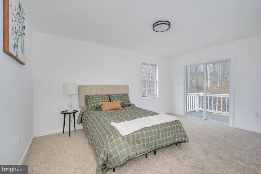 131 Flop Ear Rd, Harpers Ferry, WV 25425 - #2