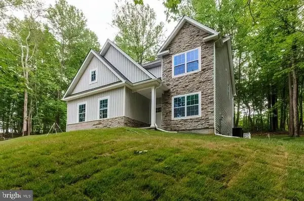 189 Speaks Ln, HARPERS FERRY, WV 25425