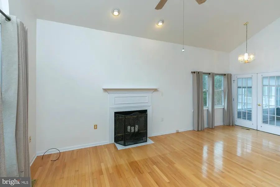 96 Chestnutwood Way, Harpers Ferry, WV 25425 - #2