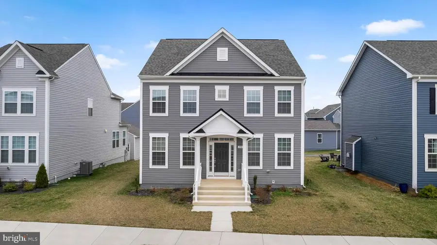 290 Newbury St, Charles Town, WV 25414 - #2